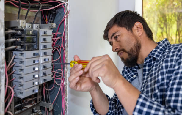 Best Circuit Breaker Repair  in Baldwin, NY